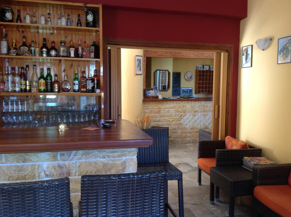 Hotel Nostos Frikes Exterior foto
